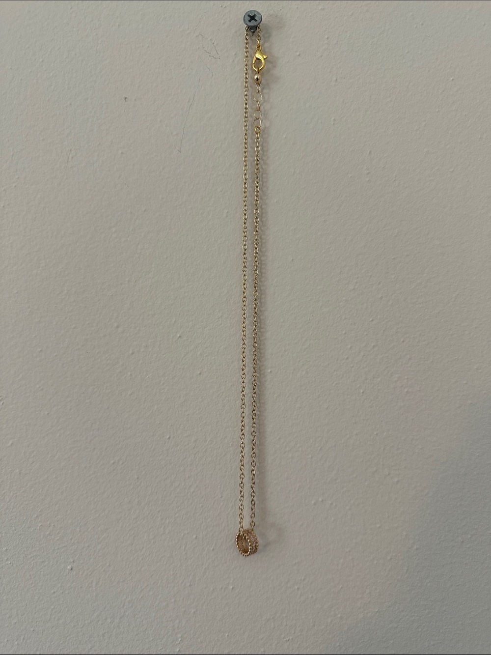 Delicate Gold Tone Pendant Necklace - Women Jewelry